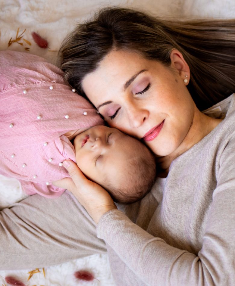 What to Wear for New Born Photos