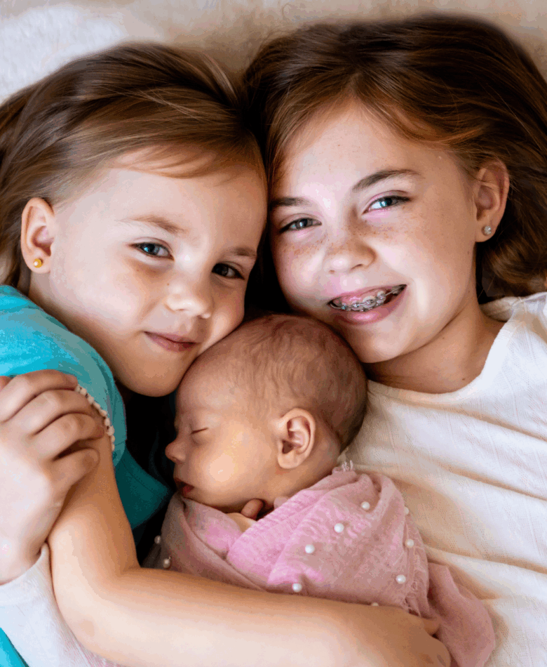 Creative Ways to Pose Babies for Newborn Photos